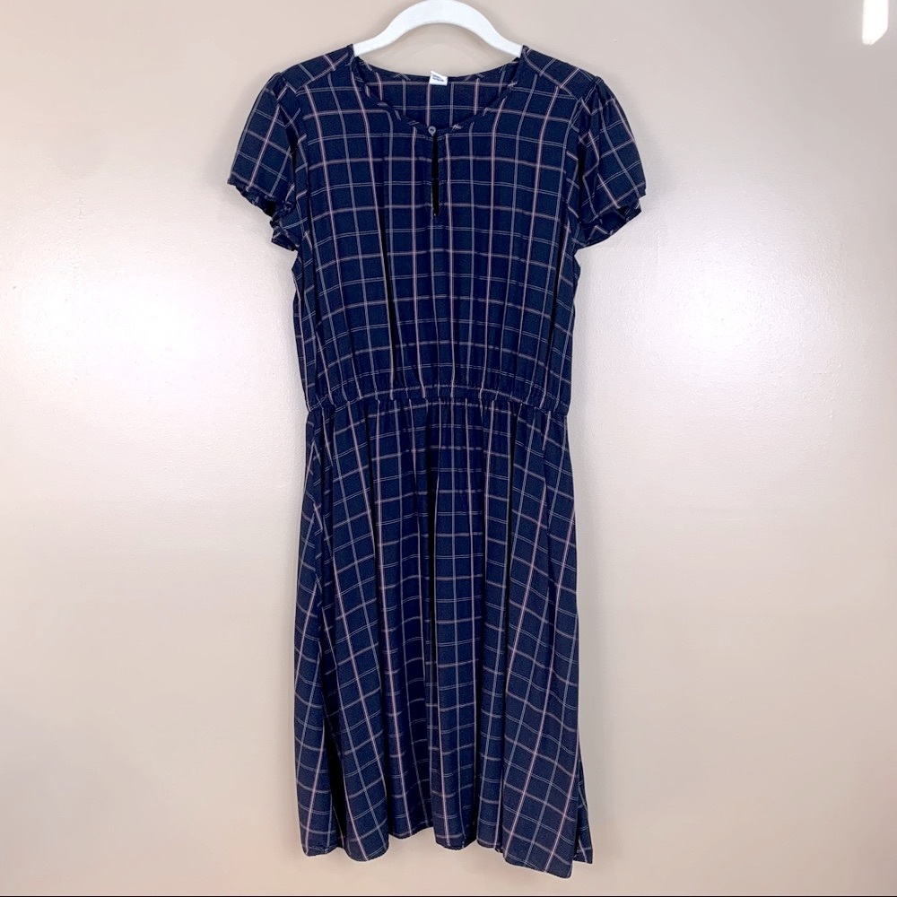Old Navy Plaid Short Sleeve Midi Dress Small Minimalist Preppy